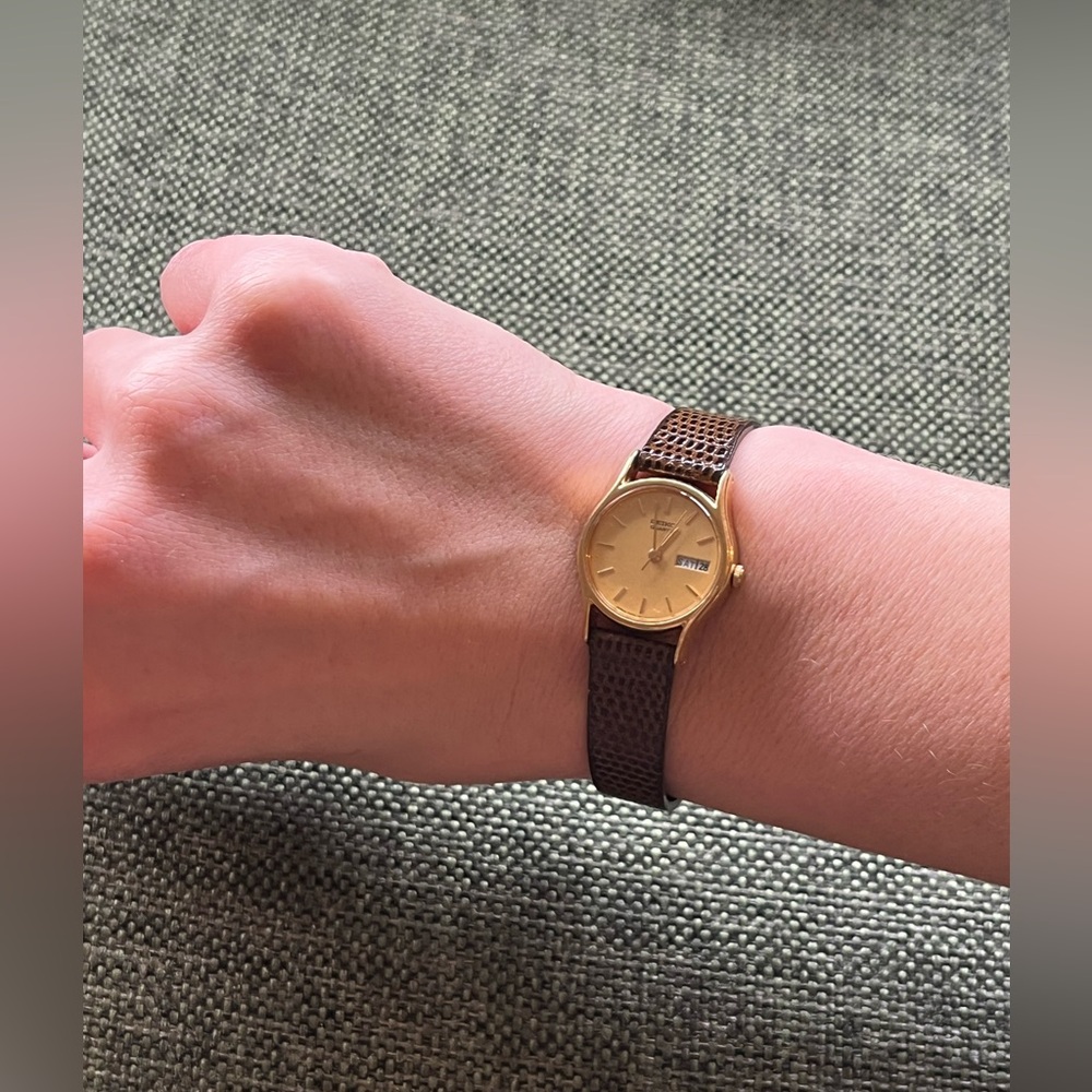 Vintage Seiko Analog Watch